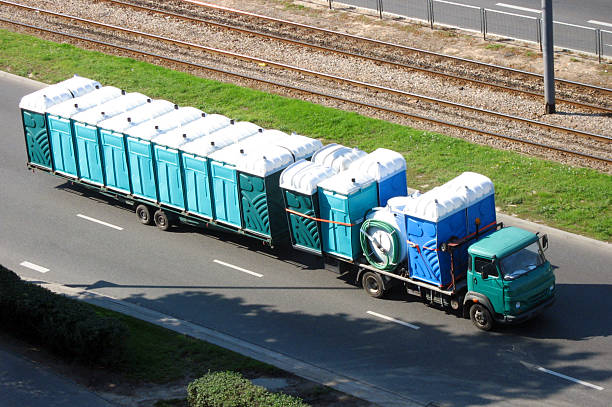 Portable Toilet Options We Offer in Beach Park, IL